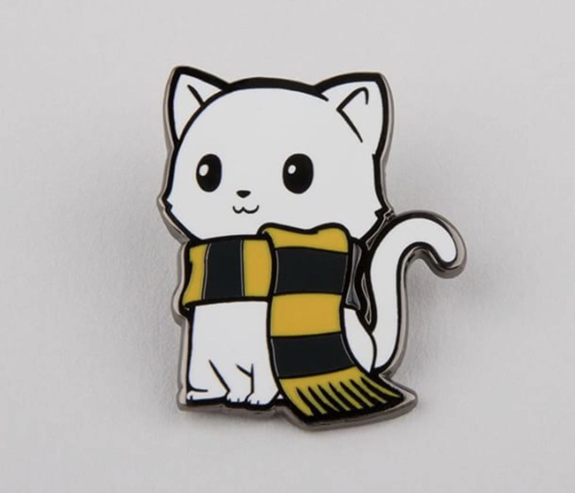 Hufflepuff cat. Hufflepuff, Harry potter art, Harry potter outfits