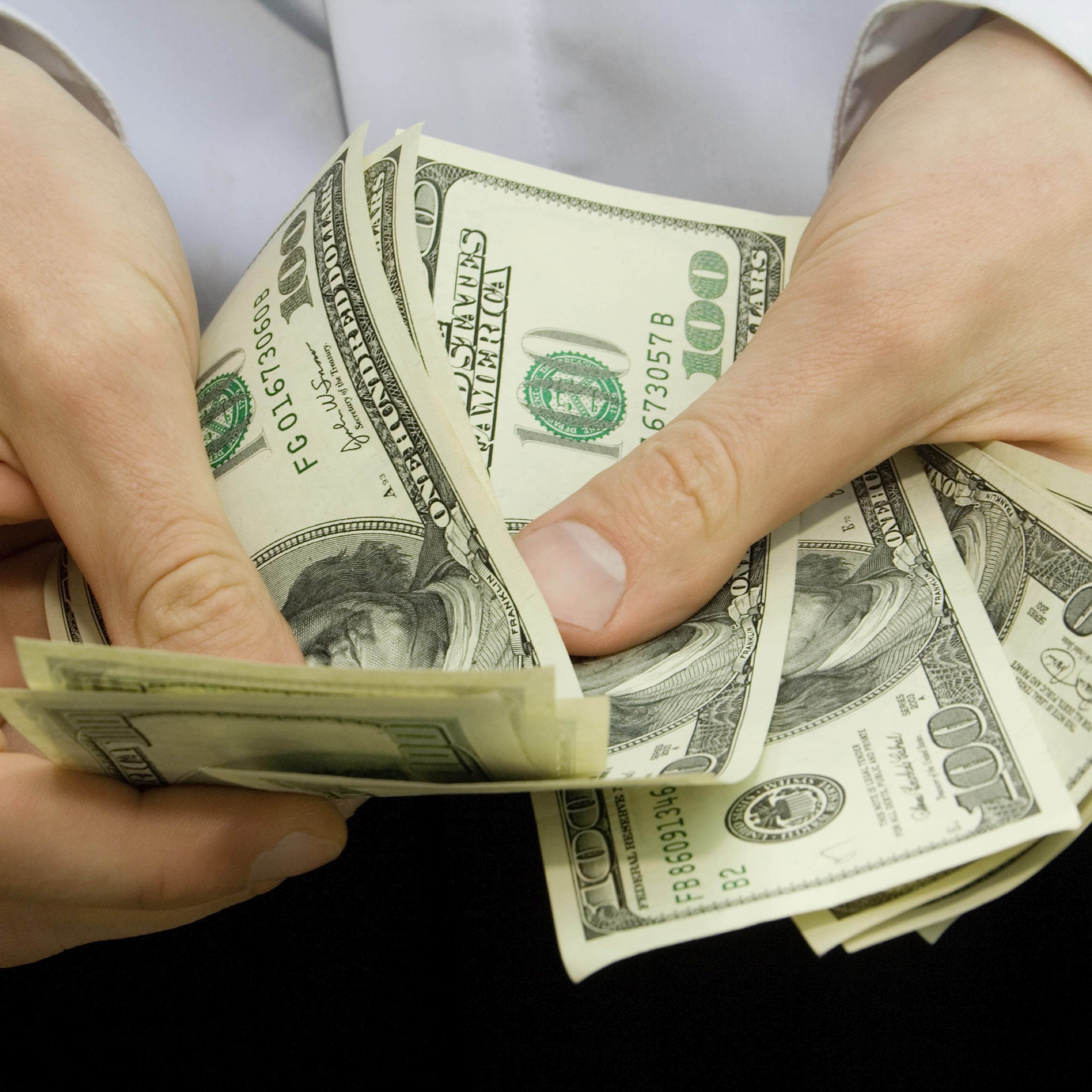 Money hand bill. wallpaper.sc iPad