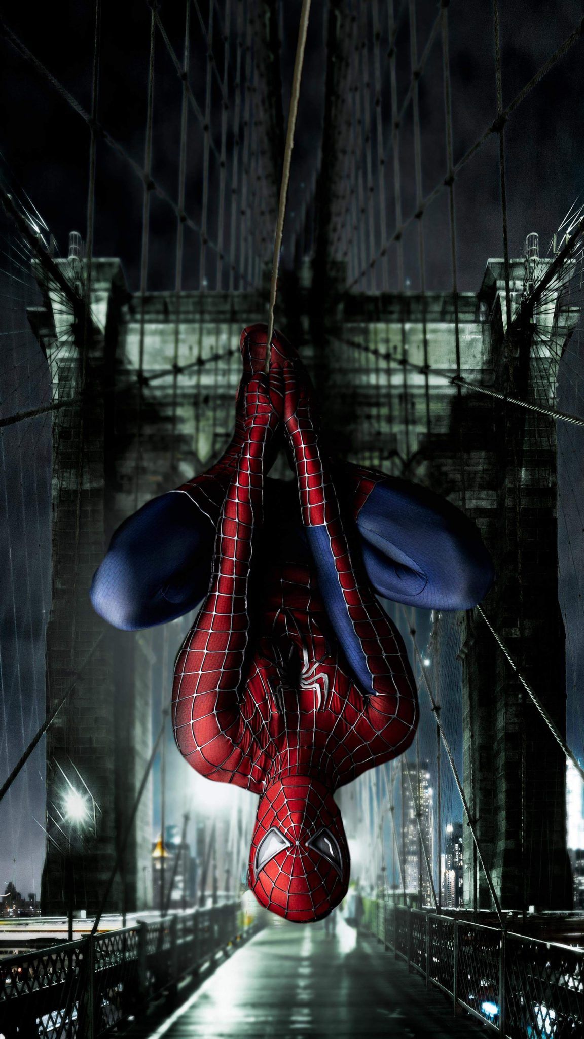 Download Tobey Maguire In Ripped Spider-Man Suit Wallpaper