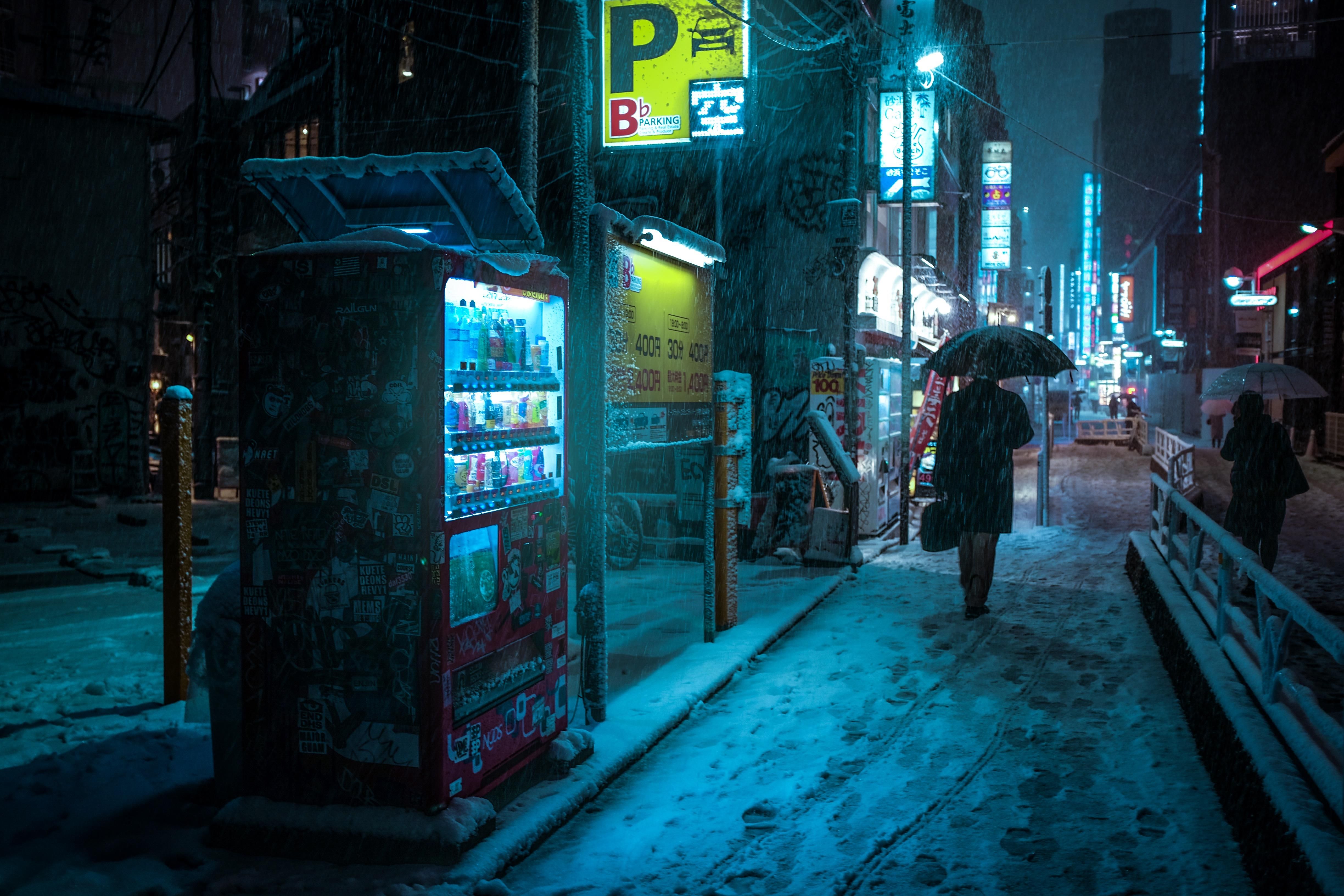 ITAP of a snowy night in Tokyo. Cold winter, Urban landscape, Best iphone wallpaper