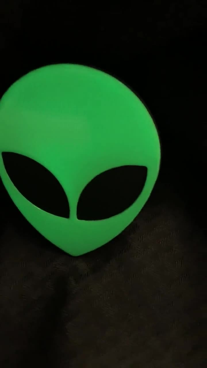 Alien Face Wallpapers - Wallpaper Cave