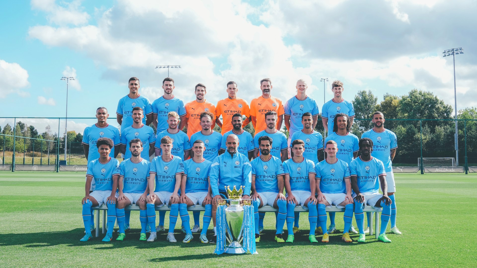 First Team Pose For 2022 23 Official Photo
