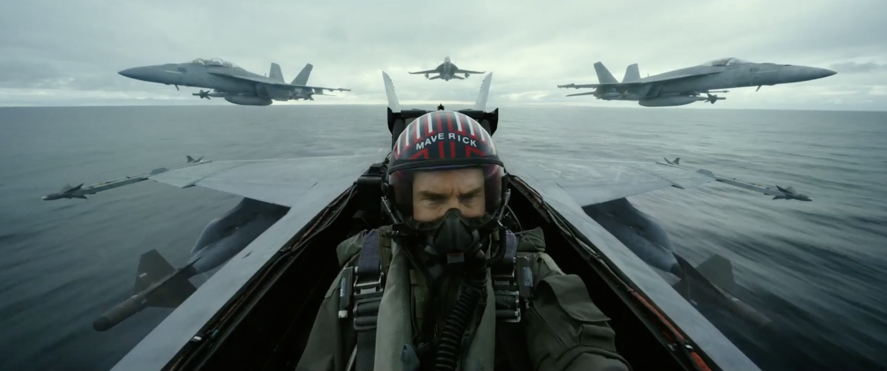Tom Cruise asked to pilot a Super Hornet in the 'Top Gun' sequel & the Navy wasn't having it