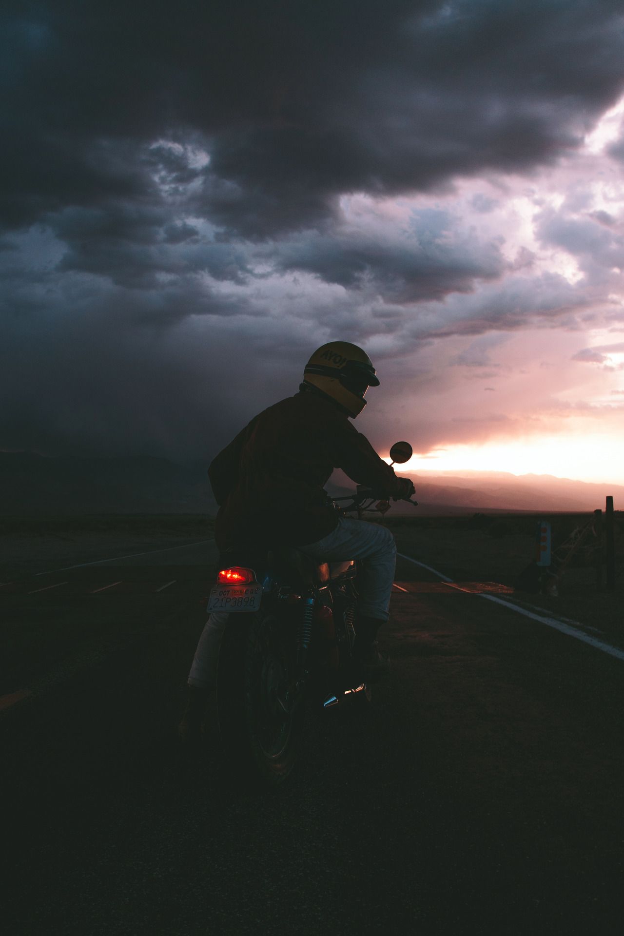 motorcycle sunset. Sunset tumblr, Tumblr photography, Motorcycle photography