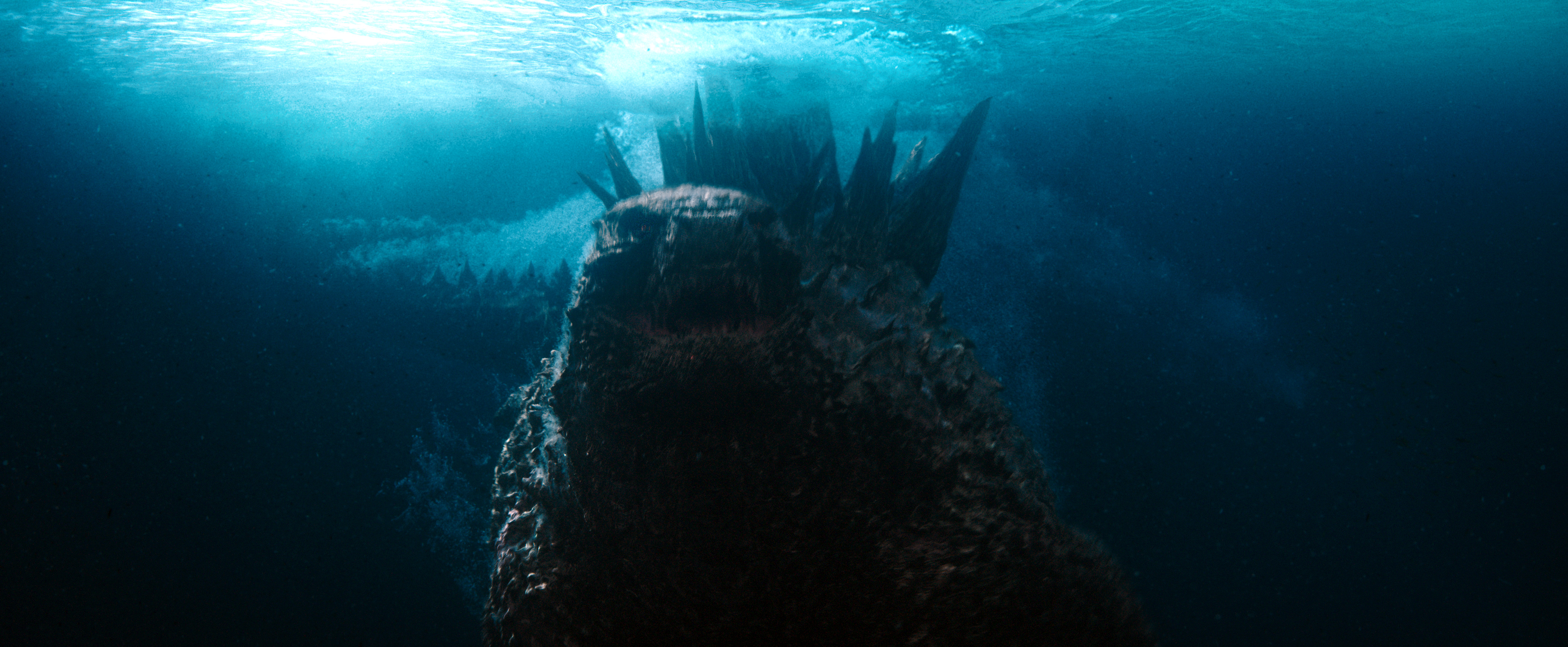 Wallpaper 4k Godzilla Vs Kong Underwater 4k Wallpaper