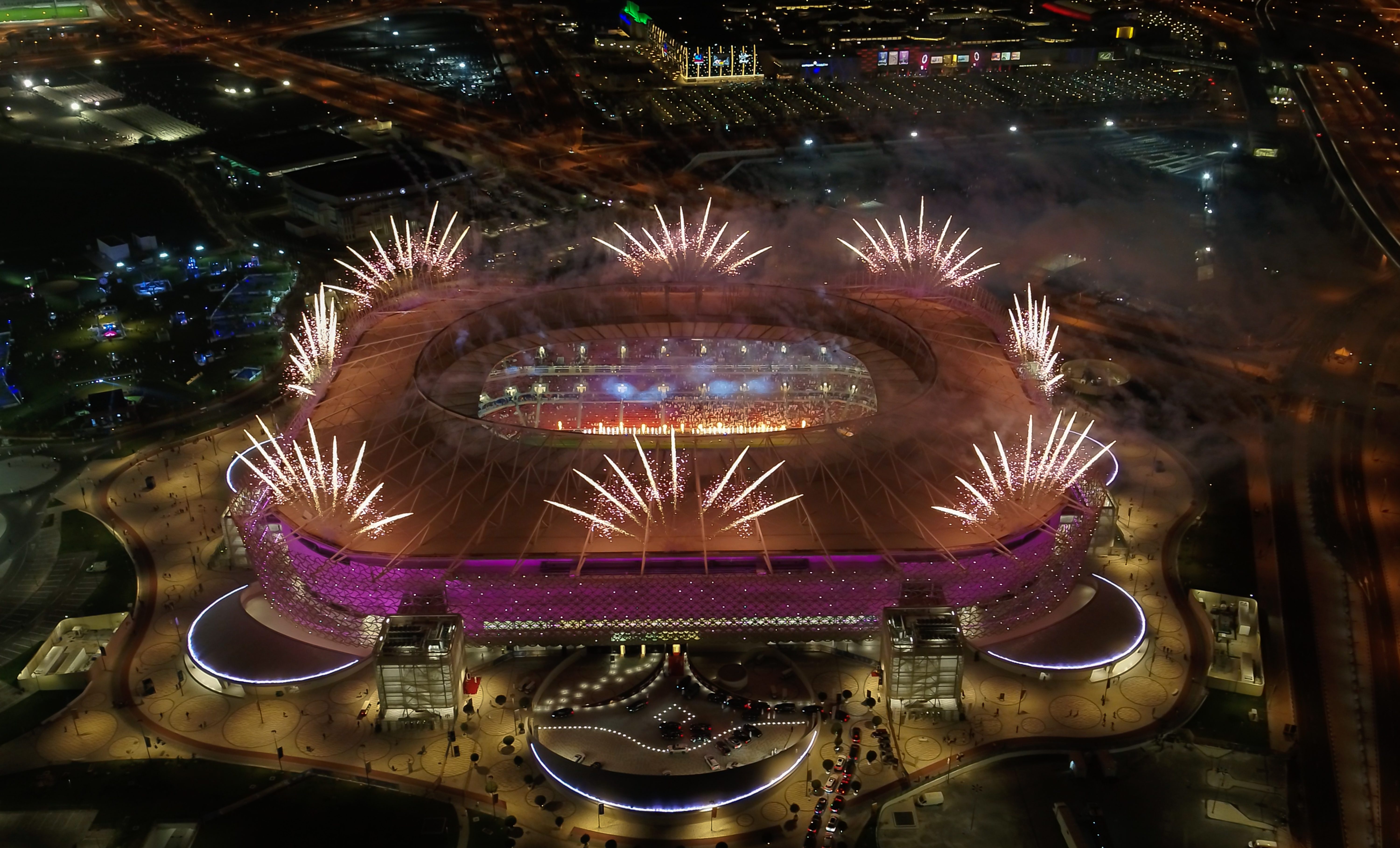 Qatar World Cup stadiums 2022. Picture, capacities and host cities