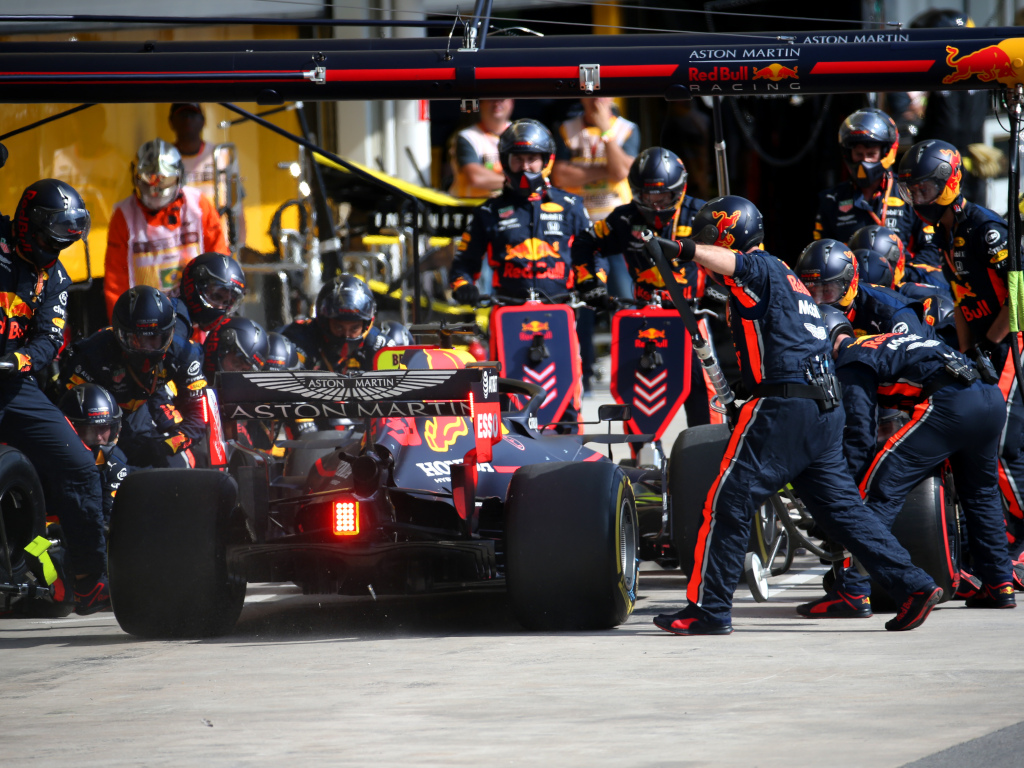 Blink and you miss it.Red Bull's record pit stop