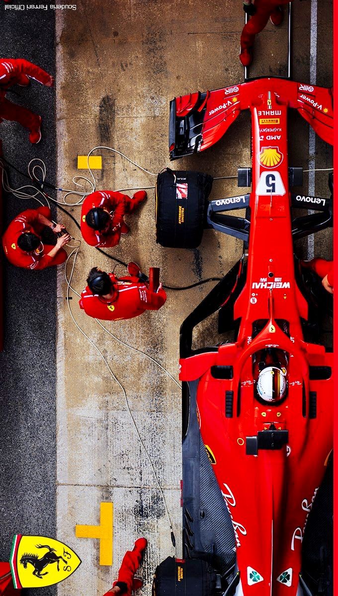 Sebastian Vettel, Scuderia Ferrari, Ferrari, pit stop #BahrainGP #ForzaFerrari #F1 #F12018 #FormulaOne. Formula 1 car, Ferrari, Formula 1