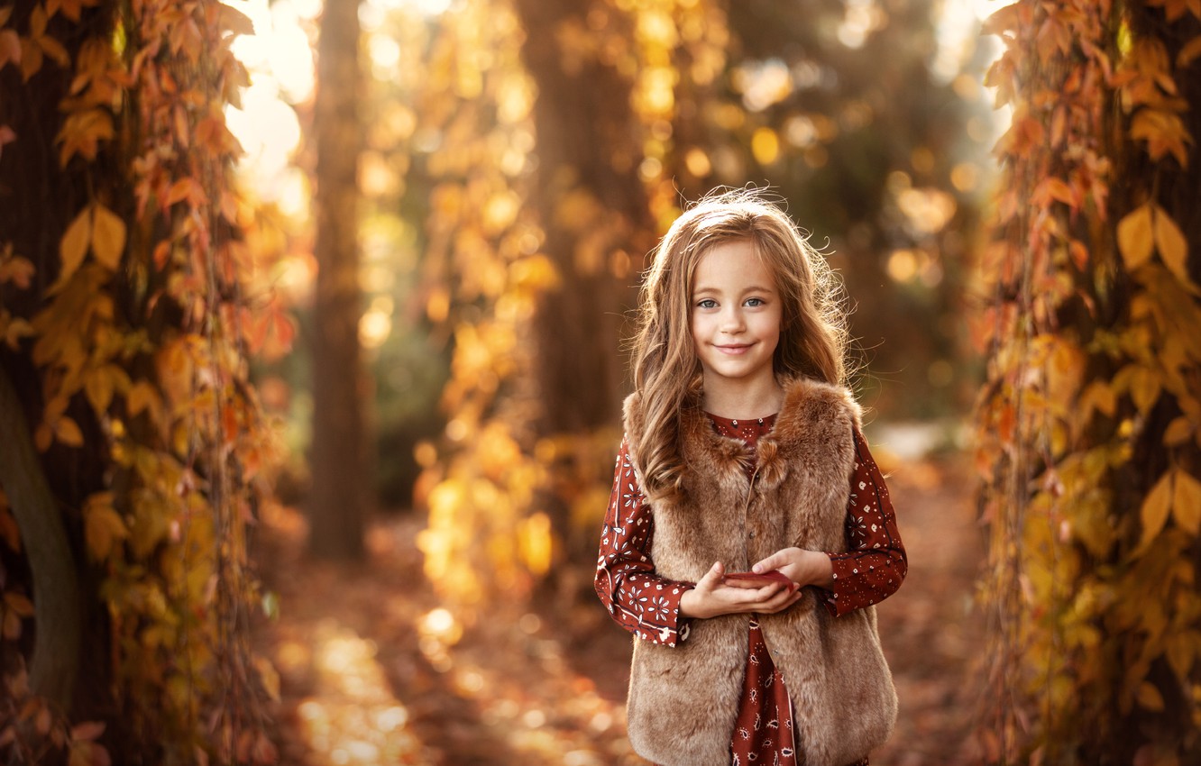 Autumn Girl Wallpapers - Wallpaper Cave