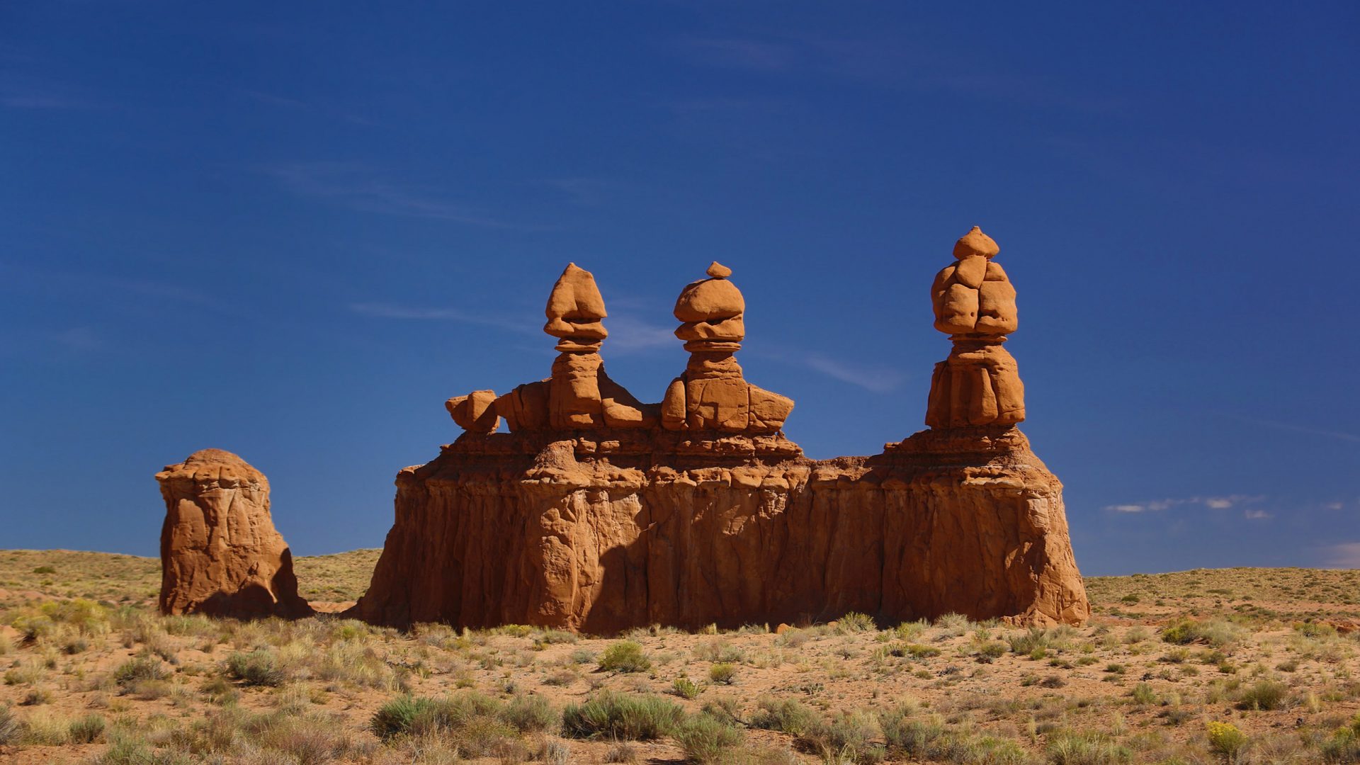 Stone Figures Goblin Valley State Park Utah Usa Desktop HD W