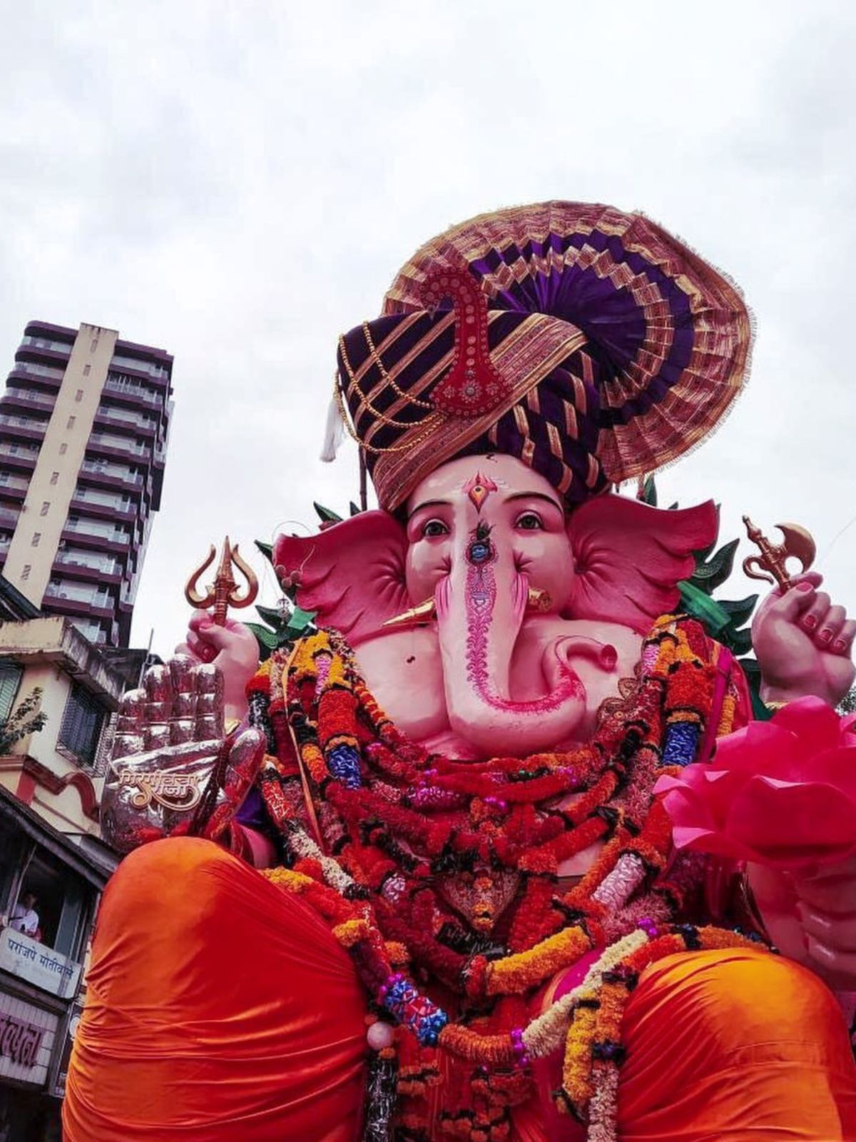 Ganesh Chaturthi 2022: Mumbai's most famous Sarvajanik Ganeshotsav mandals. Condé Nast Traveller India