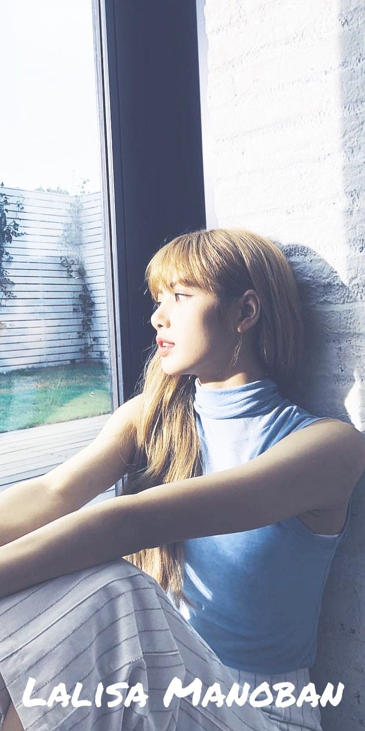 Lisa Blackpink Wallpaper 10