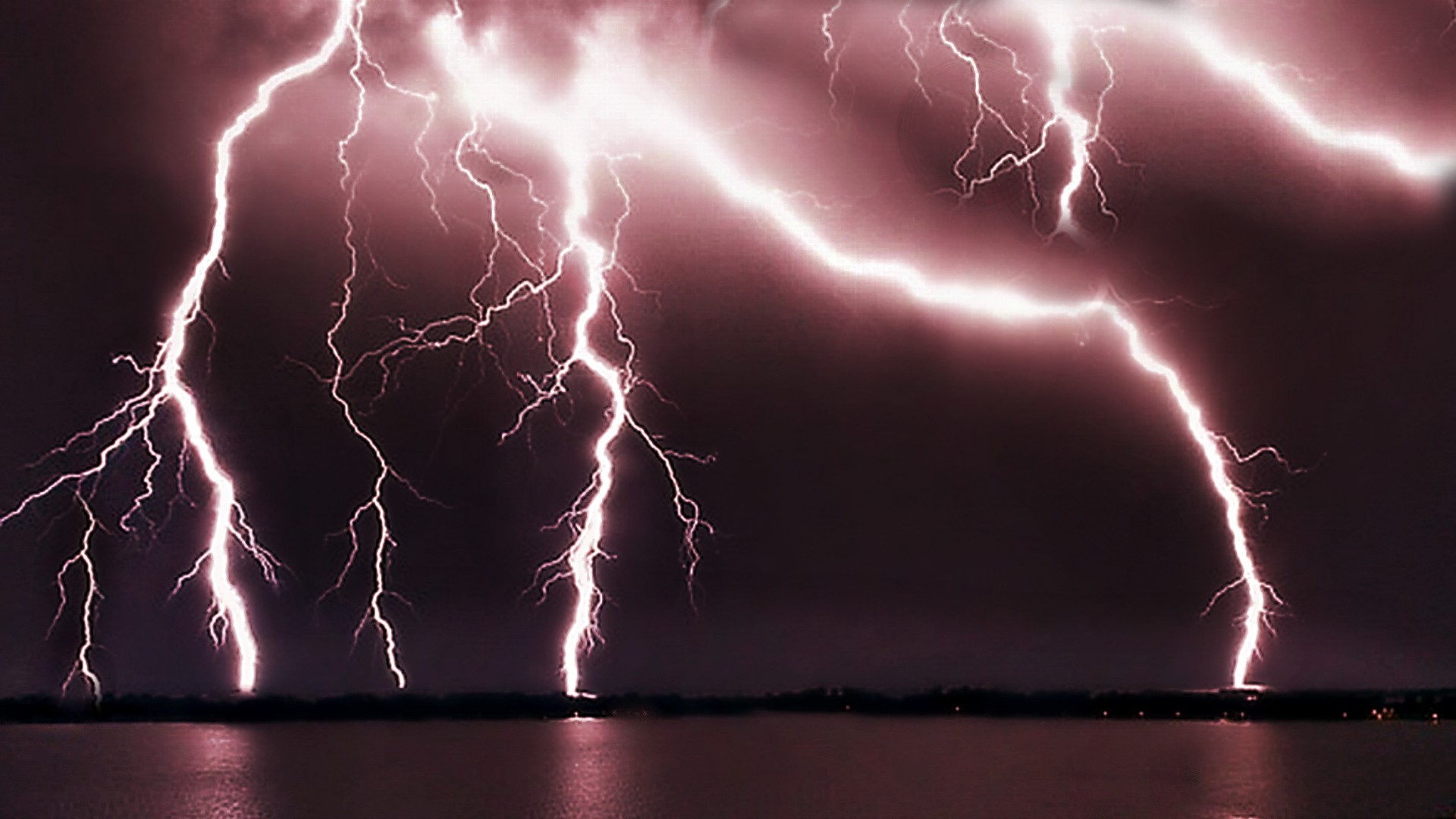 Free Download Lightning Storm Background