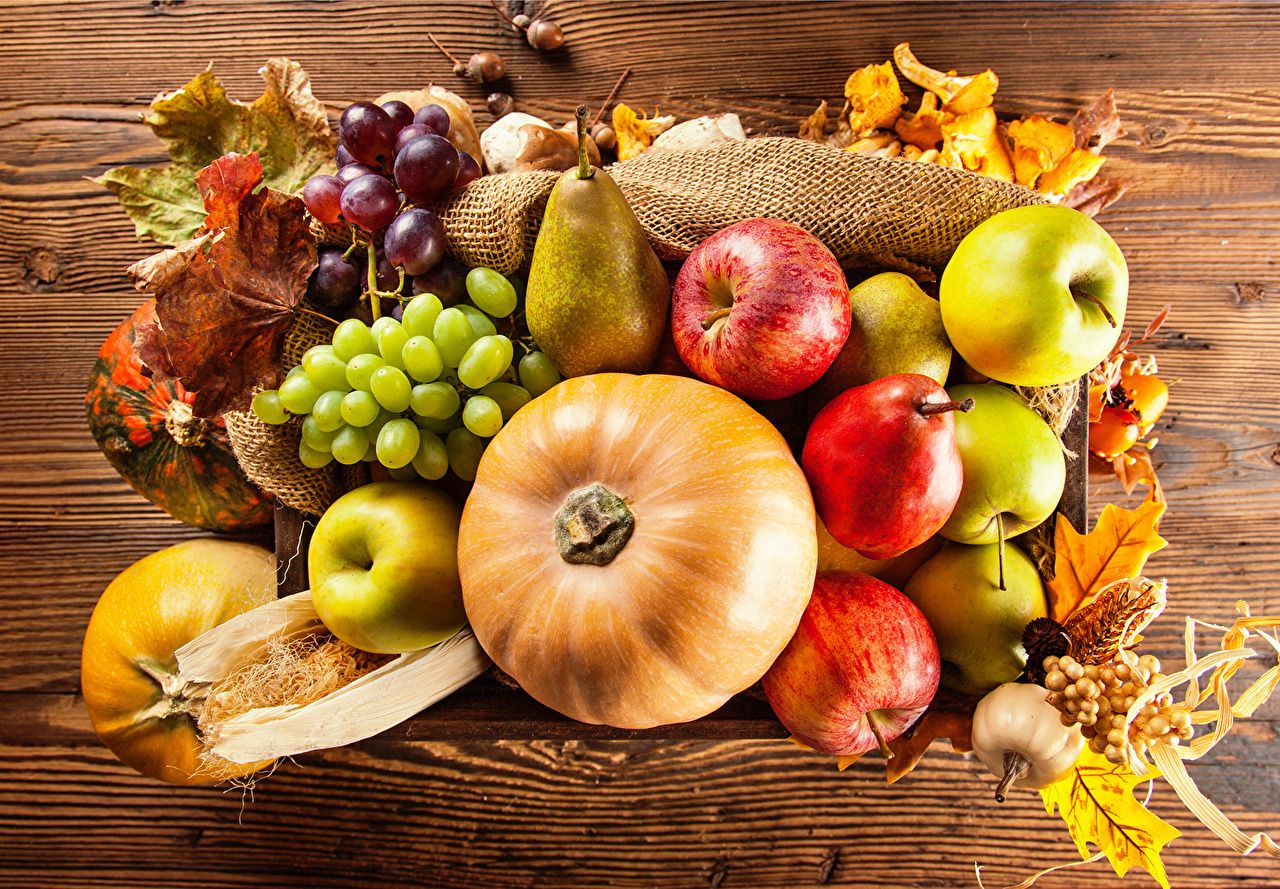 Autumn Fruit Wallpaper