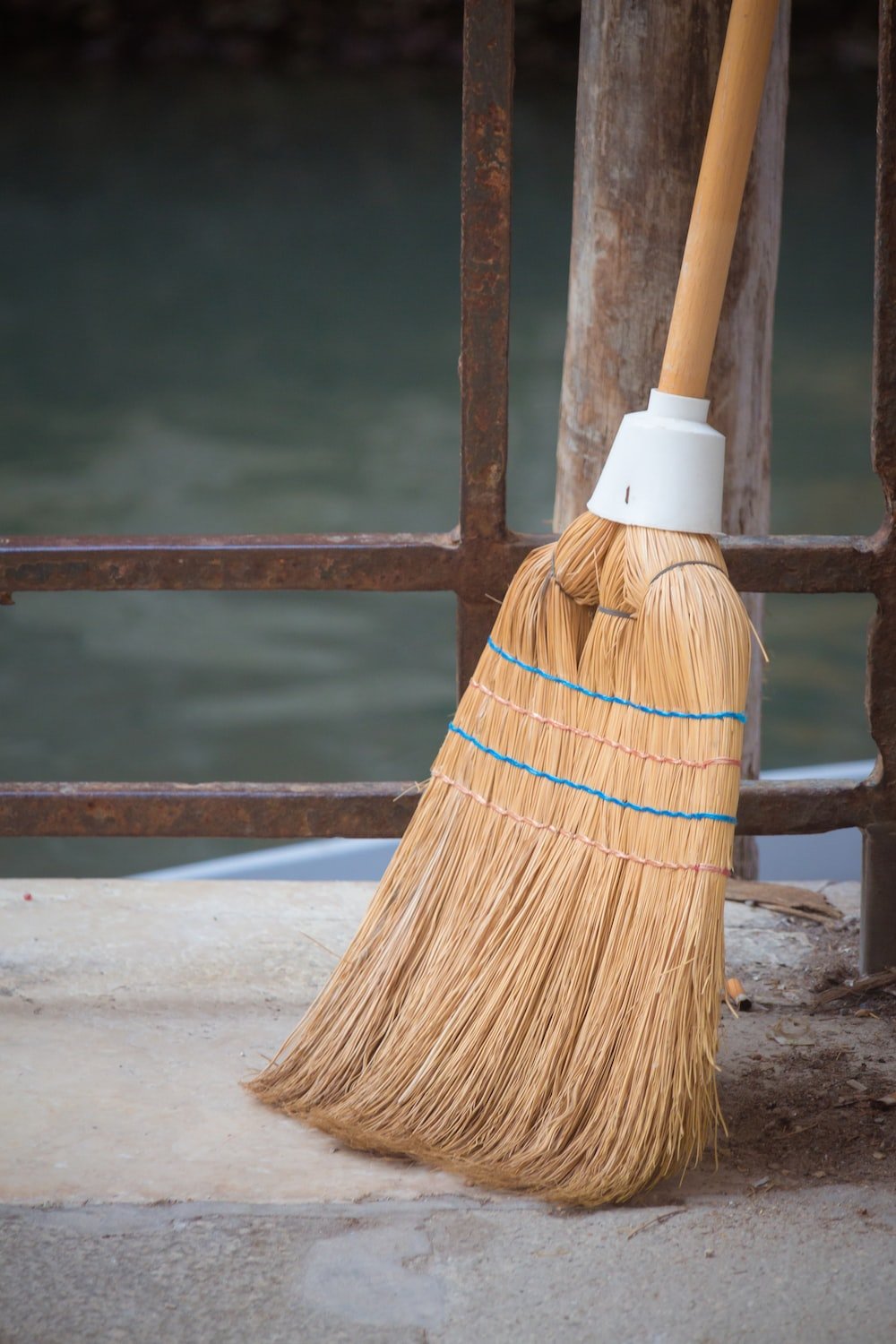Broom Picture. Download Free Image