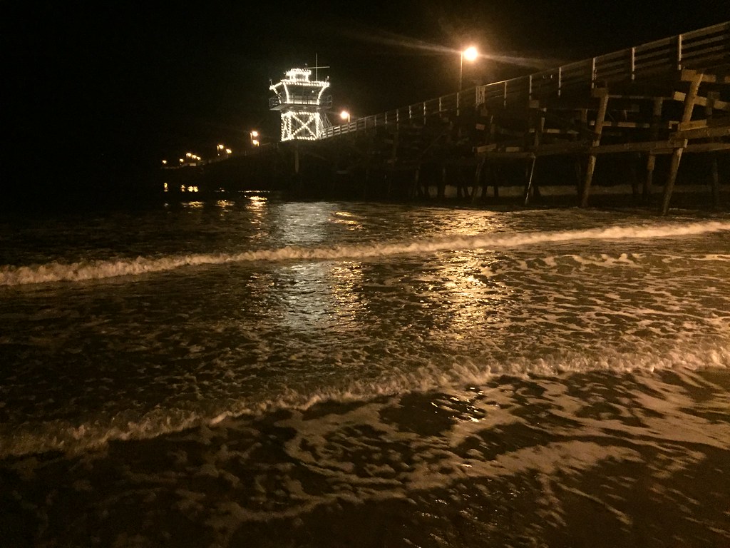San Clemente Pier at night