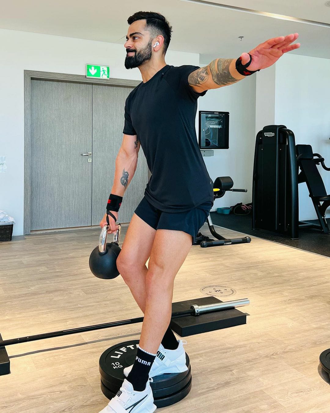 Asia Cup 2022: Virat Kohli Sweats It Out In Gym Ahead Of Hong Kong Game, Shared Pics Ind Vs HK