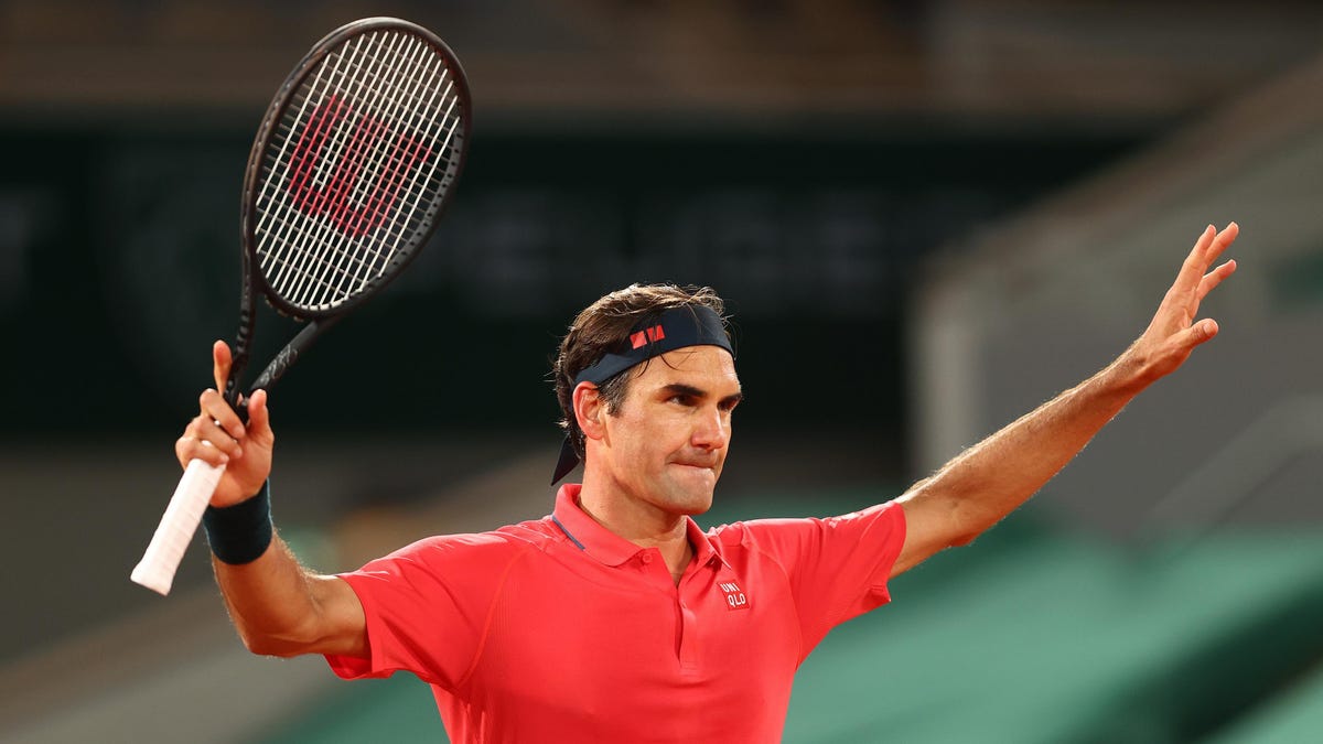 39 Year Old Roger Federer Survives Epic 4 Set Clash At French Open; Novak Djokovic Looms In Quarters