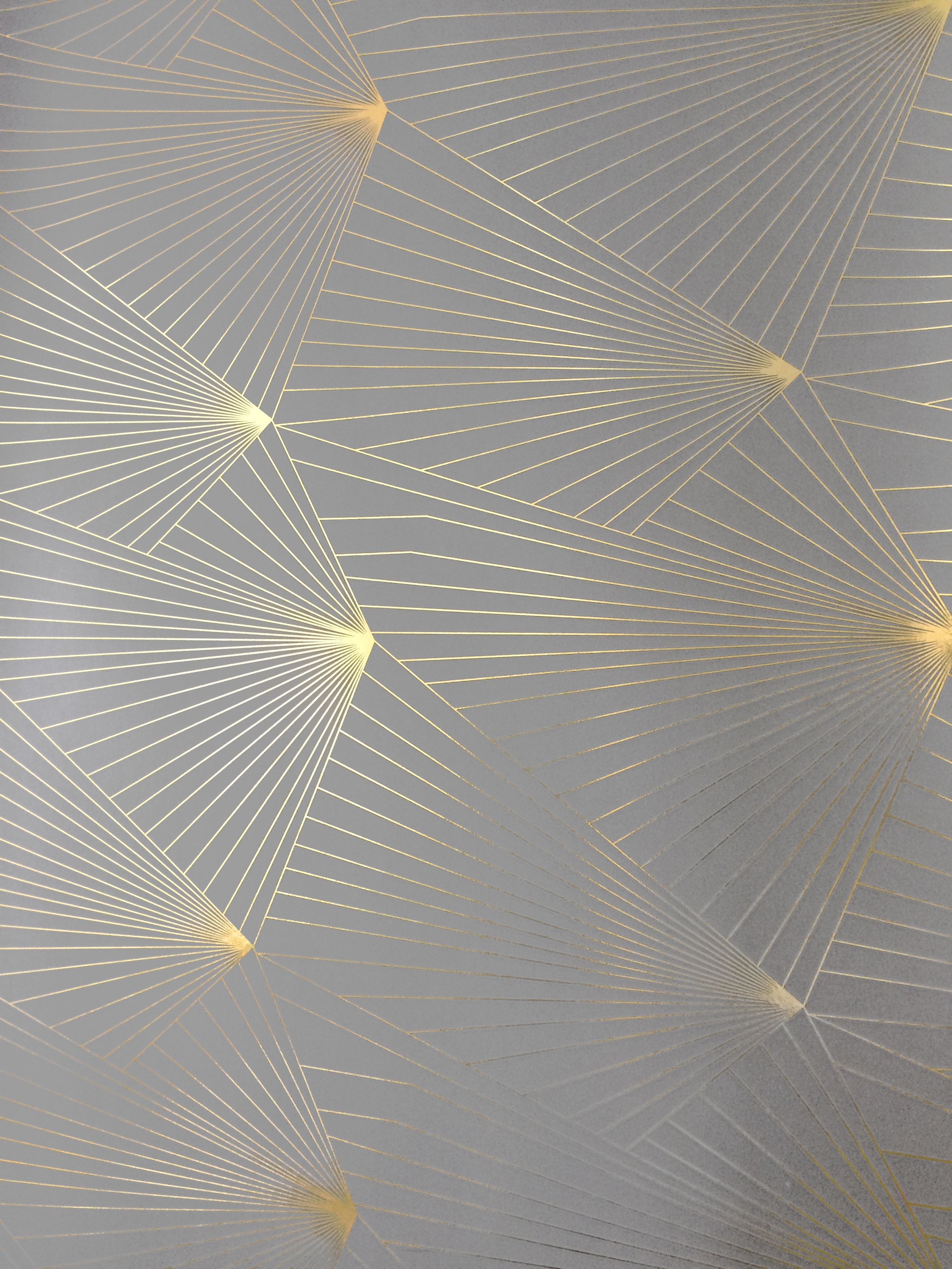 Light Grey Geometric Wallpaper