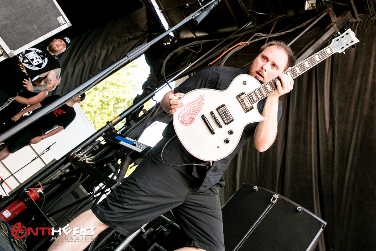 Concert Photo: YELLOWCARD at Vans Warped Tour in Bonner Springs, KS
