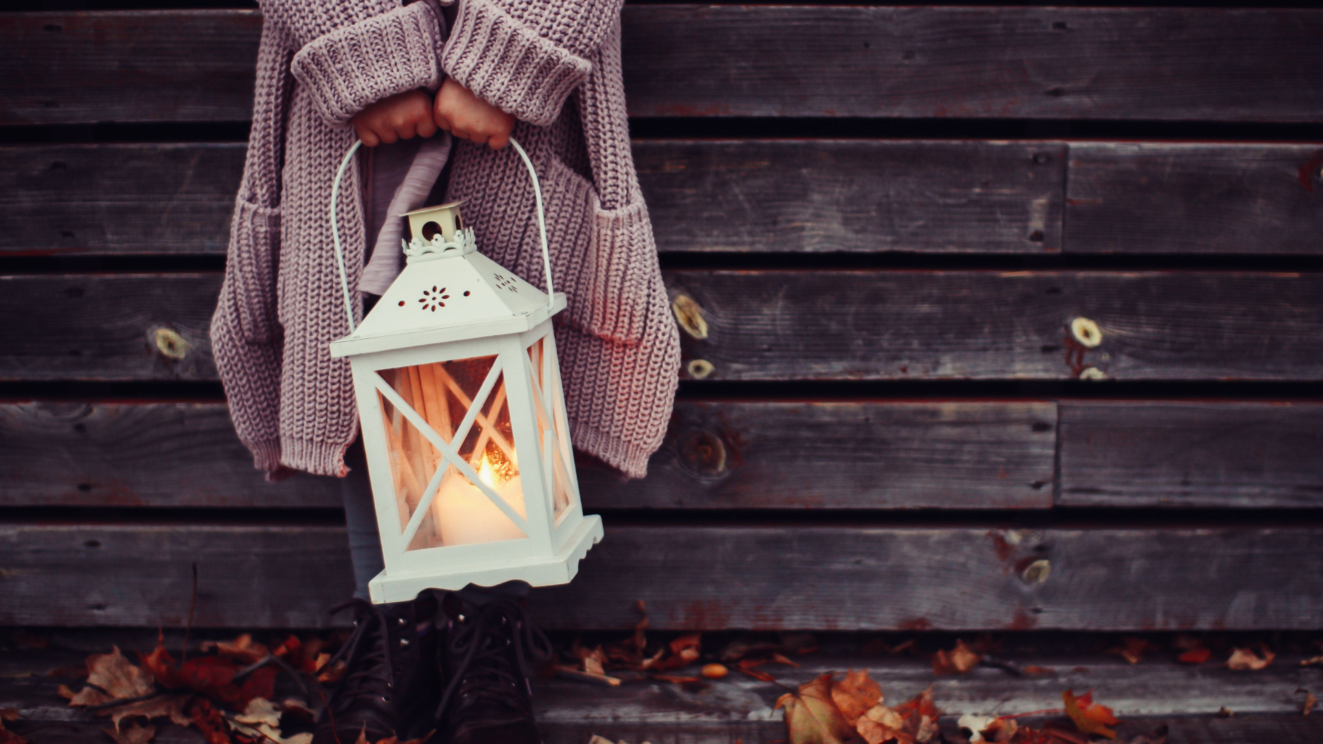 Download wallpaper: Autumn leaves and a child with lantern 1920x1080