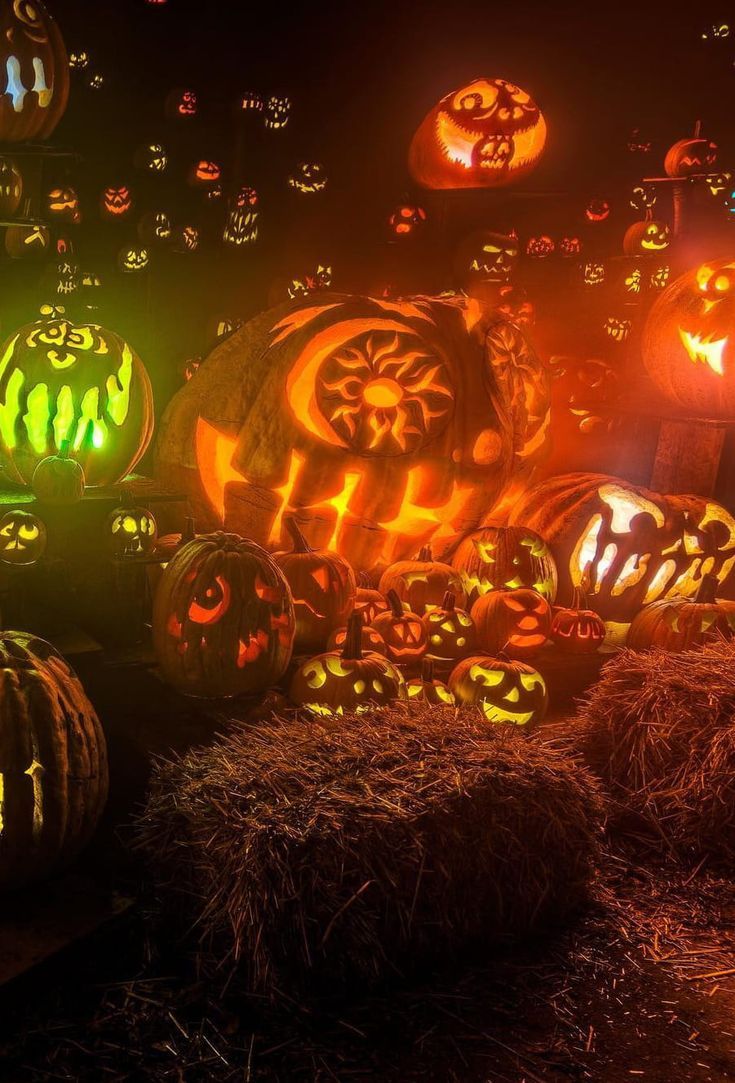 Halloween Wallpaper For iPhone in 2021