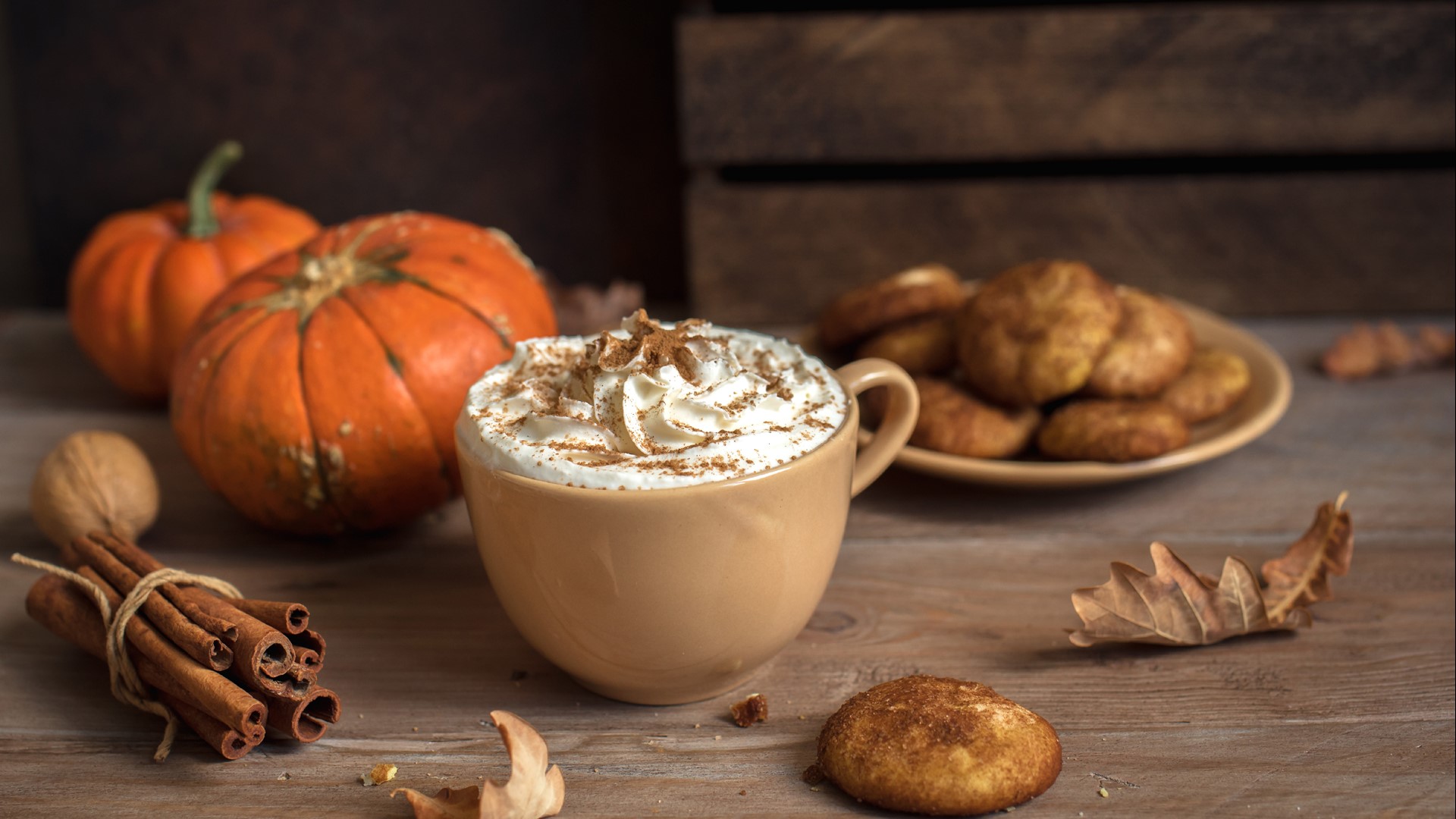 Starbucks' Pumpkin Spice Latte is back: Here's the fall 2022 menunews.com