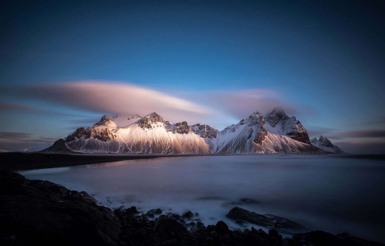 Wallpaper sea, mountains, Iceland, Iceland, Stokksnes, Have stoknes, Mountain Westerhorn, Fjord Hornafjordur, Vestrahorn Mountain, Hornafjörður image for desktop, section пейзажи
