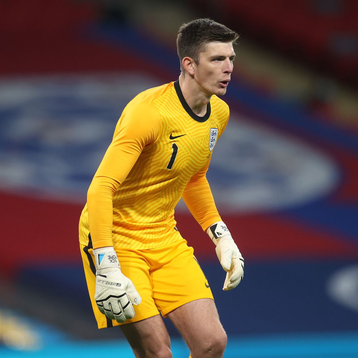 Sean Dyche has his say on Nick Pope kicking debate amid England No.1 decision