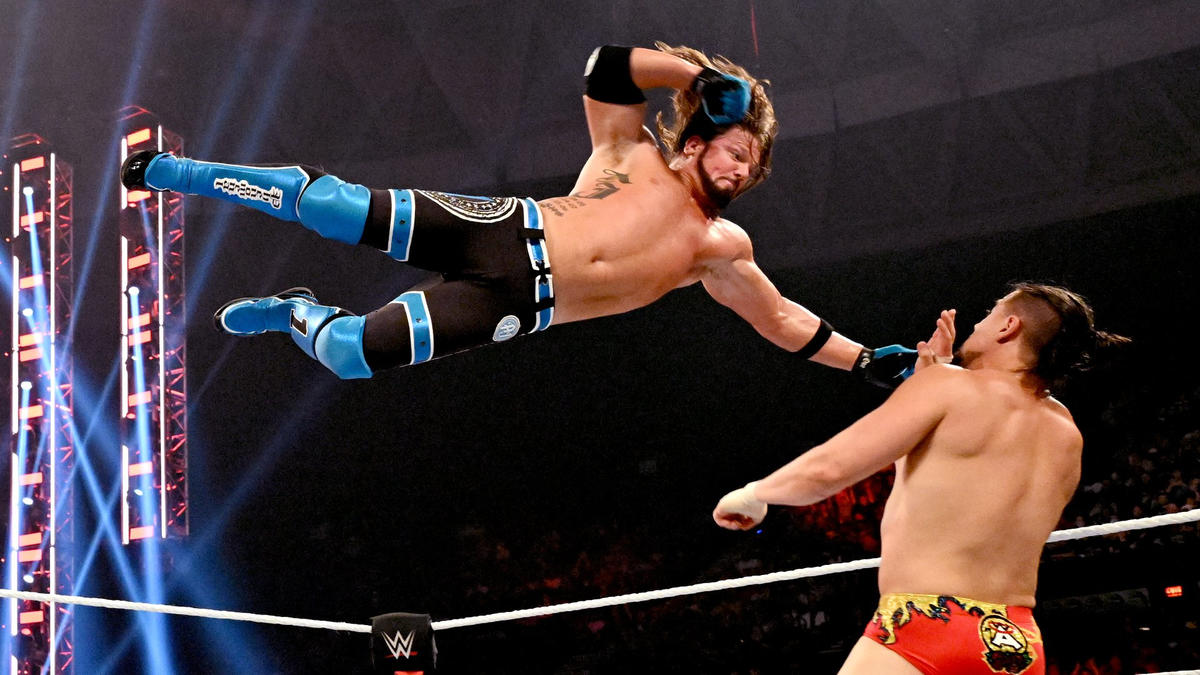 AJ Styles & Finn Bálor vs. Los Lotharios: Raw, May 2022