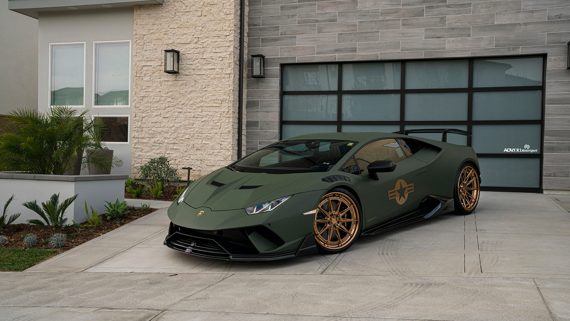 Army Lamborghini Huracan Performante Has Gold ADV.1 Wheels