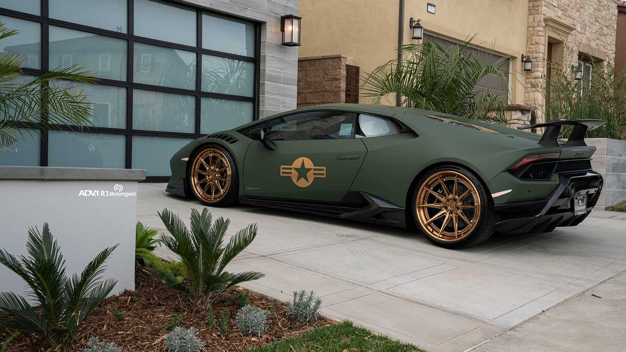 Tuned Lamborghini Huracán Performante Looks Ready For Army Duty