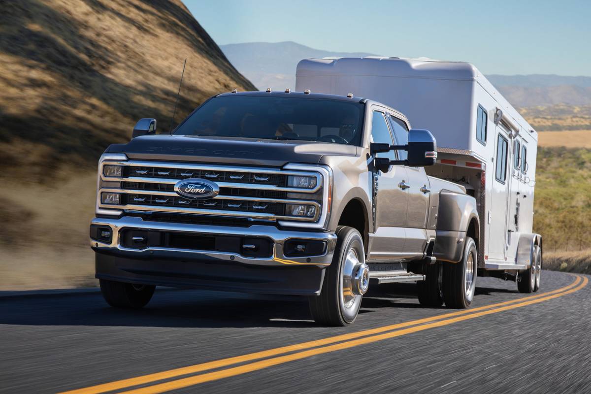 2023 Ford Super Duty Preview: Ford's Workhorse Gets Some New Grunt and Updated Tech