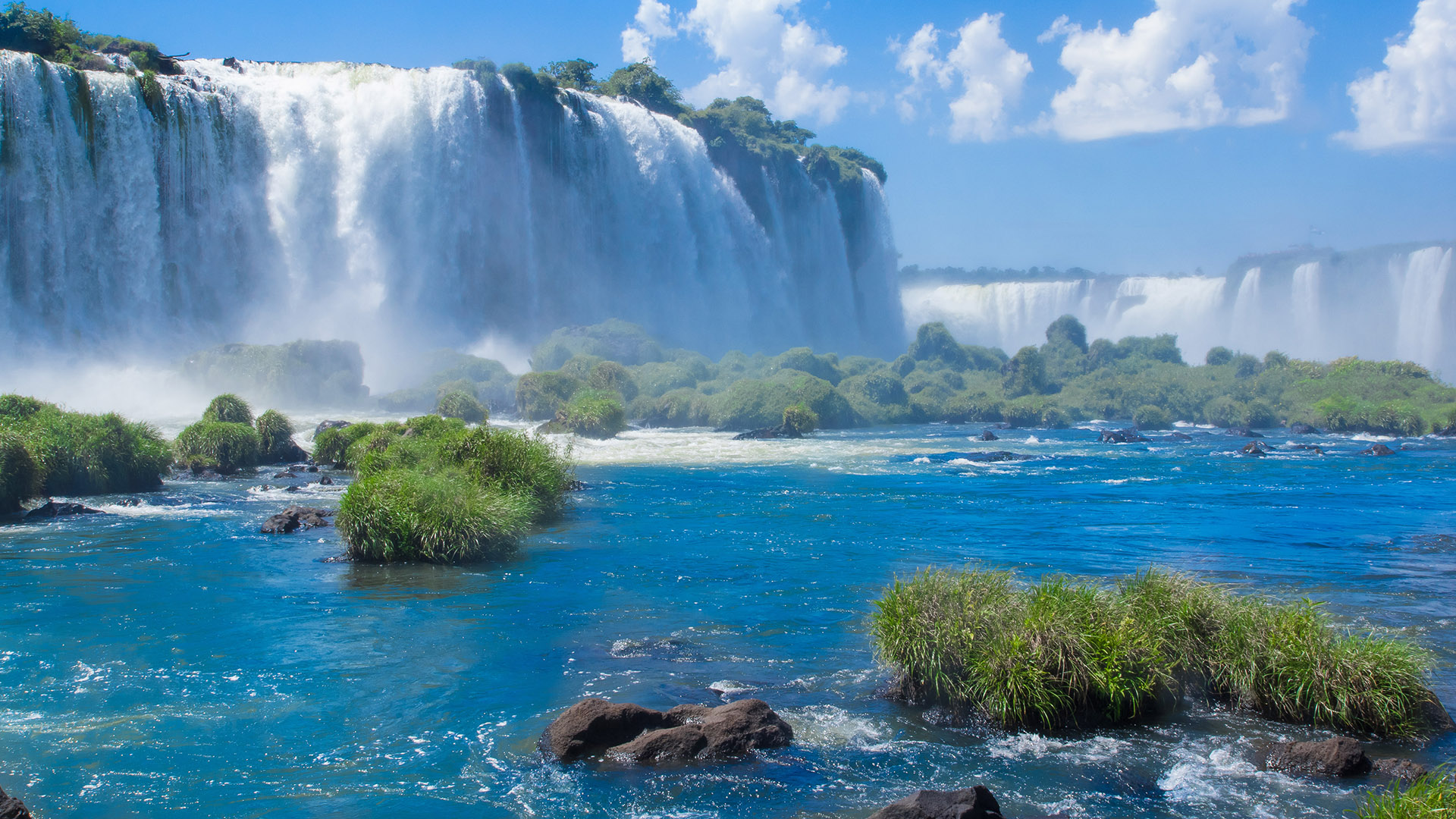 Iguazu Falls Brazil Wallpapers Wallpaper Cave 8811