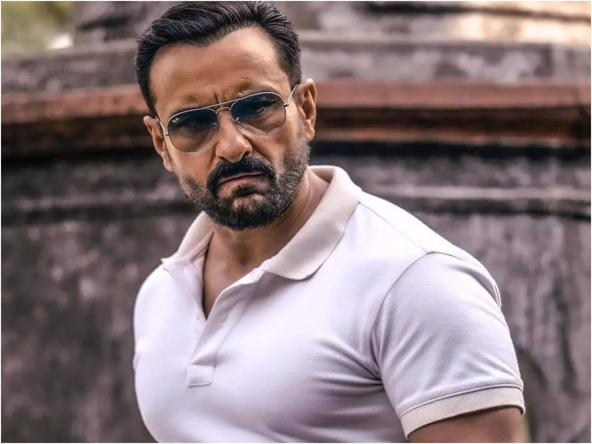 Vikram Vedha': Hrithik Roshan reveals that he admired Saif Ali Khan for years as he unveils his first look. Hindi Movie News of India