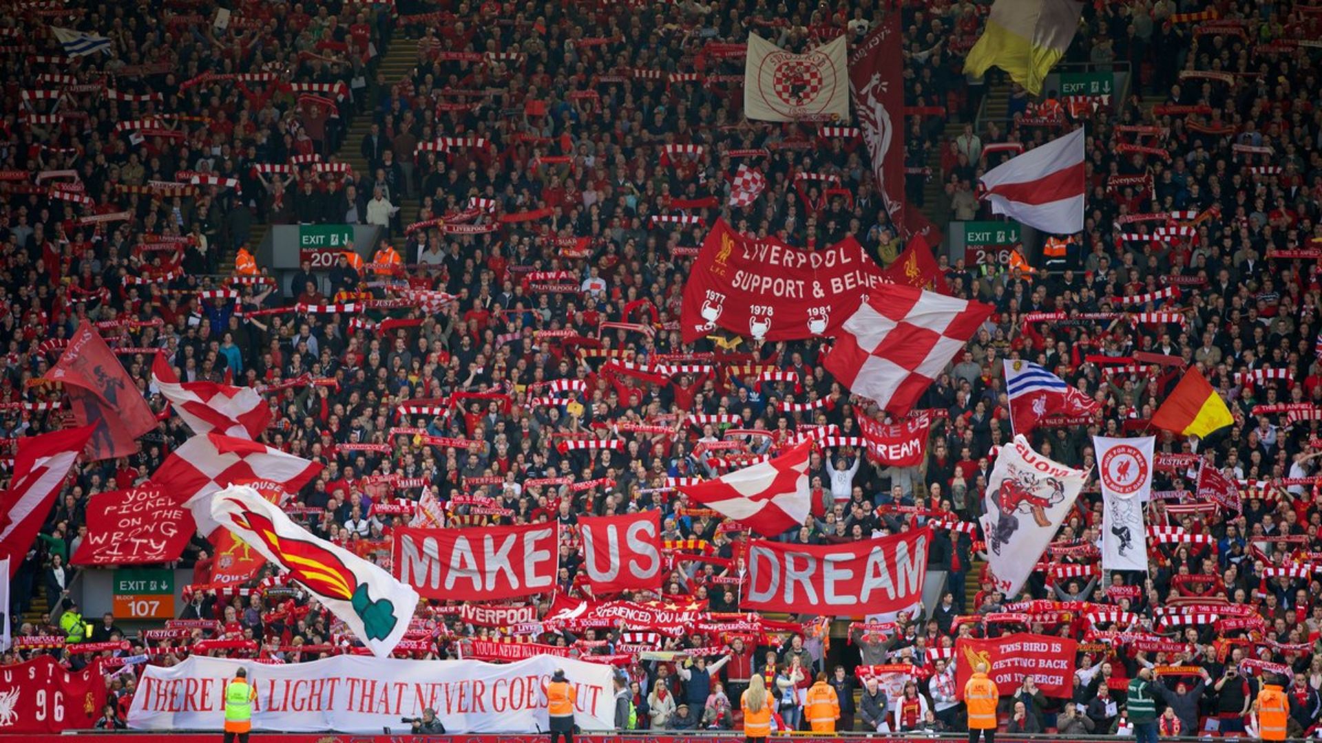 Tận hưởng tinh thần fan cuồng Liverpool của bạn với những bức ảnh nền đẹp mắt trên máy tính của bạn! Liverpool PC Wallpapers sẽ khiến mỗi ngày của bạn tràn đầy niềm đam mê và sự kiêu hãnh.