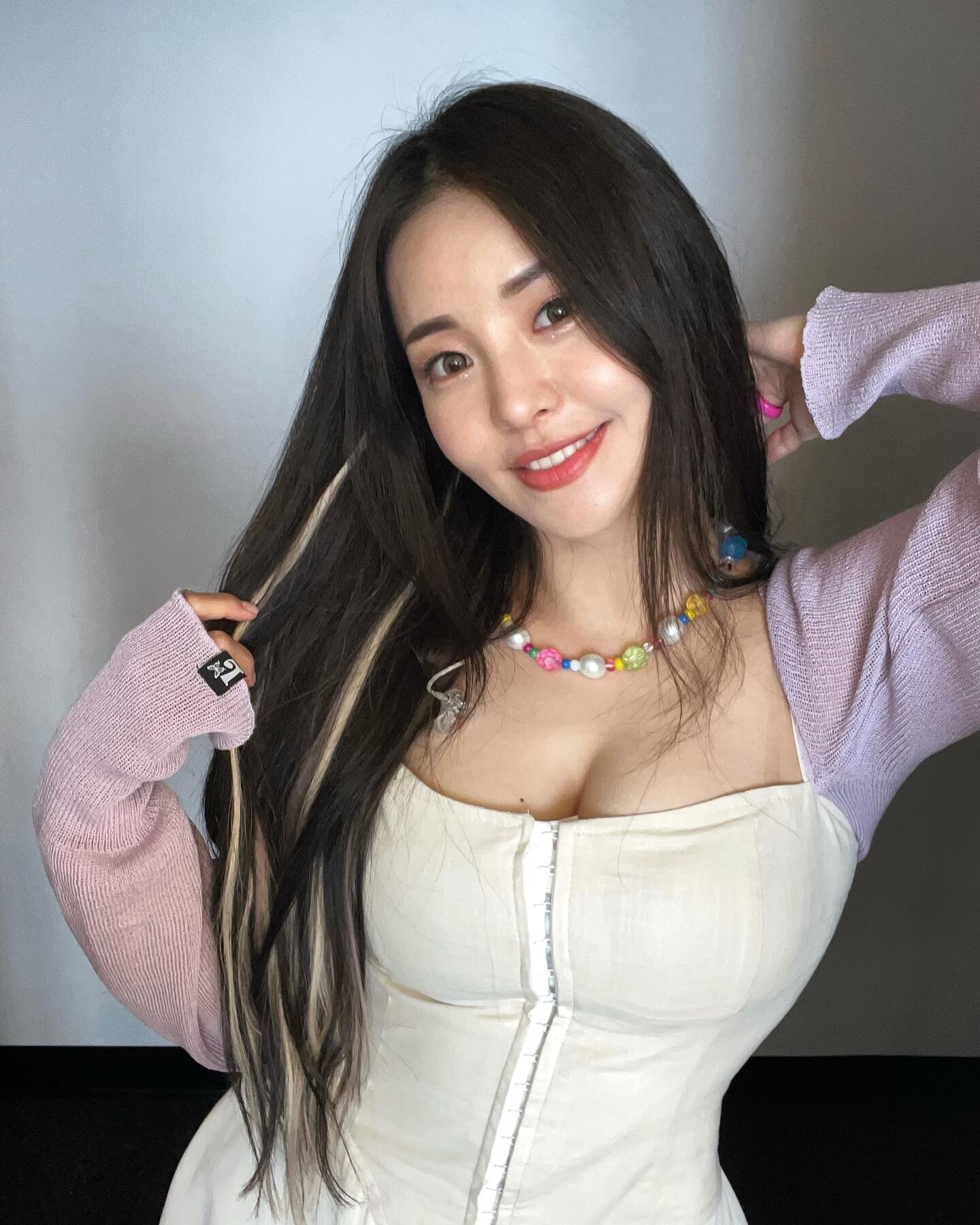 July 2022 Brave Girls Yujeong Instagram Update