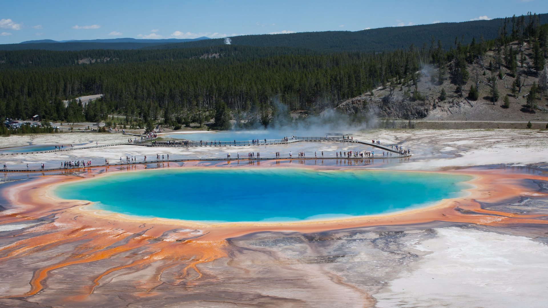 Researchers Discover Why the Yellowstone Supervolcano Is Rising