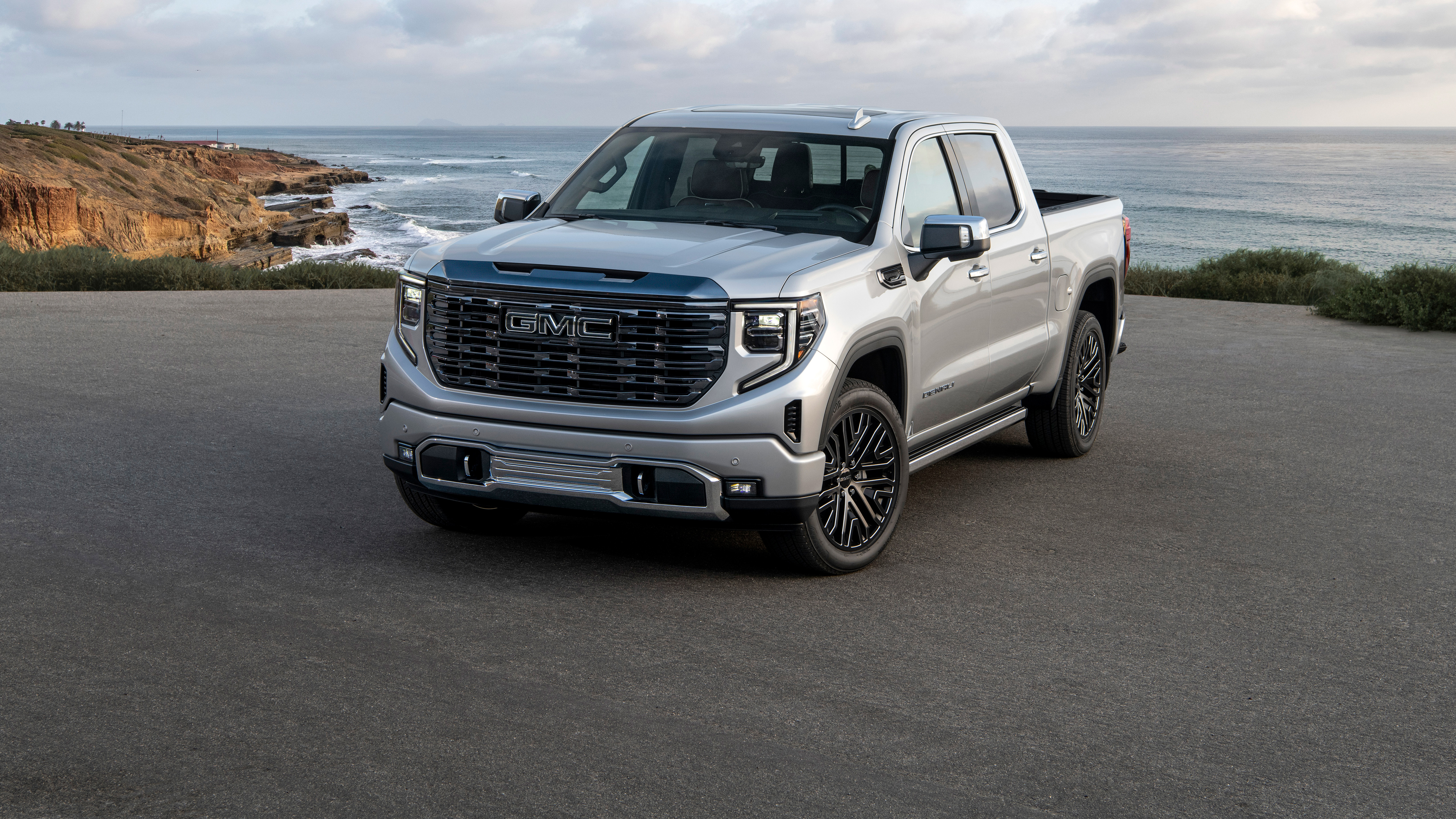 GMC Sierra Denali Ultimate Crew Cab 2022 5K Wallpaper. HD Car Wallpaper