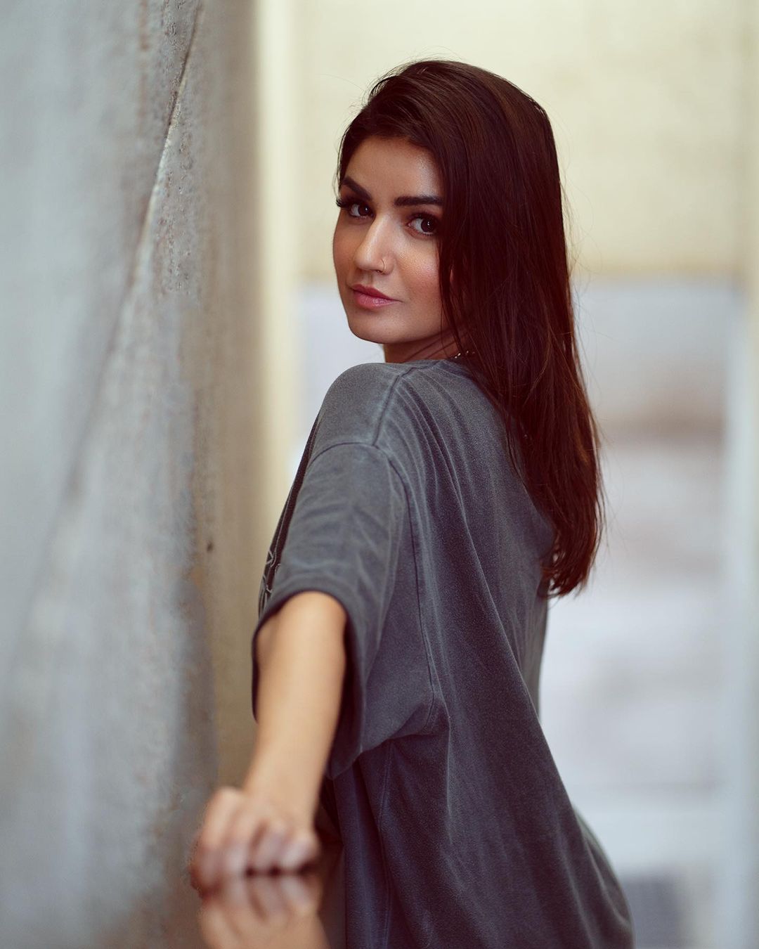 Maximum Newz- Latest Photo and Bios