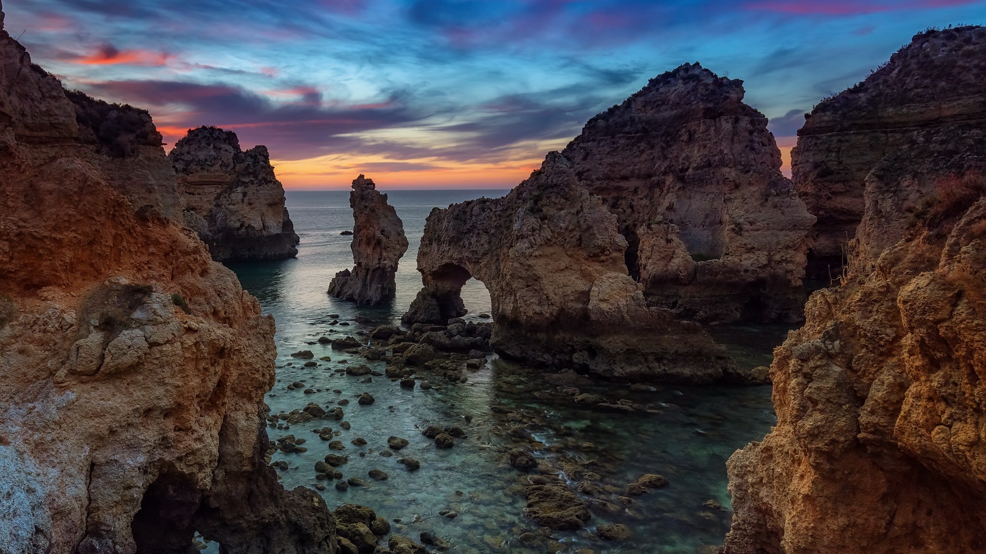 Coastline HD Wallpaper, Ocean, Ponta da Piedade, Cliff, Rock Gallery HD Wallpaper