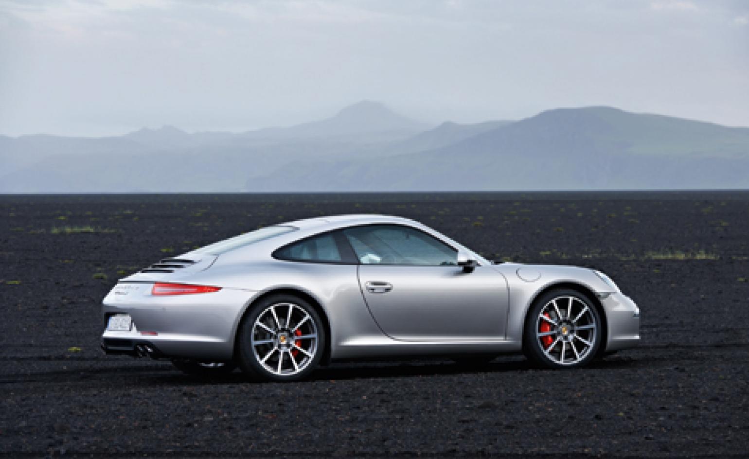 Porsche 911 Carrera S. Wallpaper*