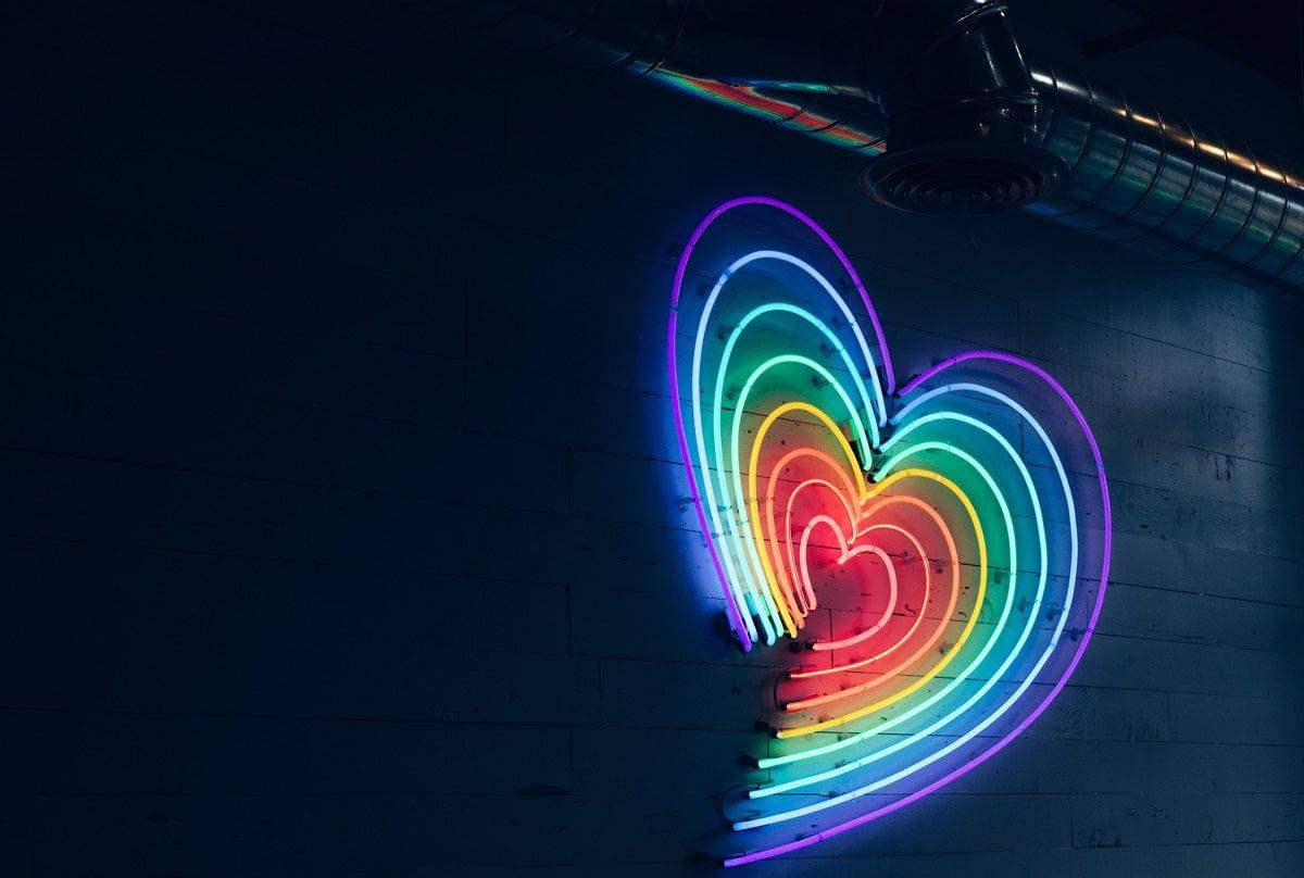 Download Heart Aesthetic Rainbow Neon Light Wallpaper