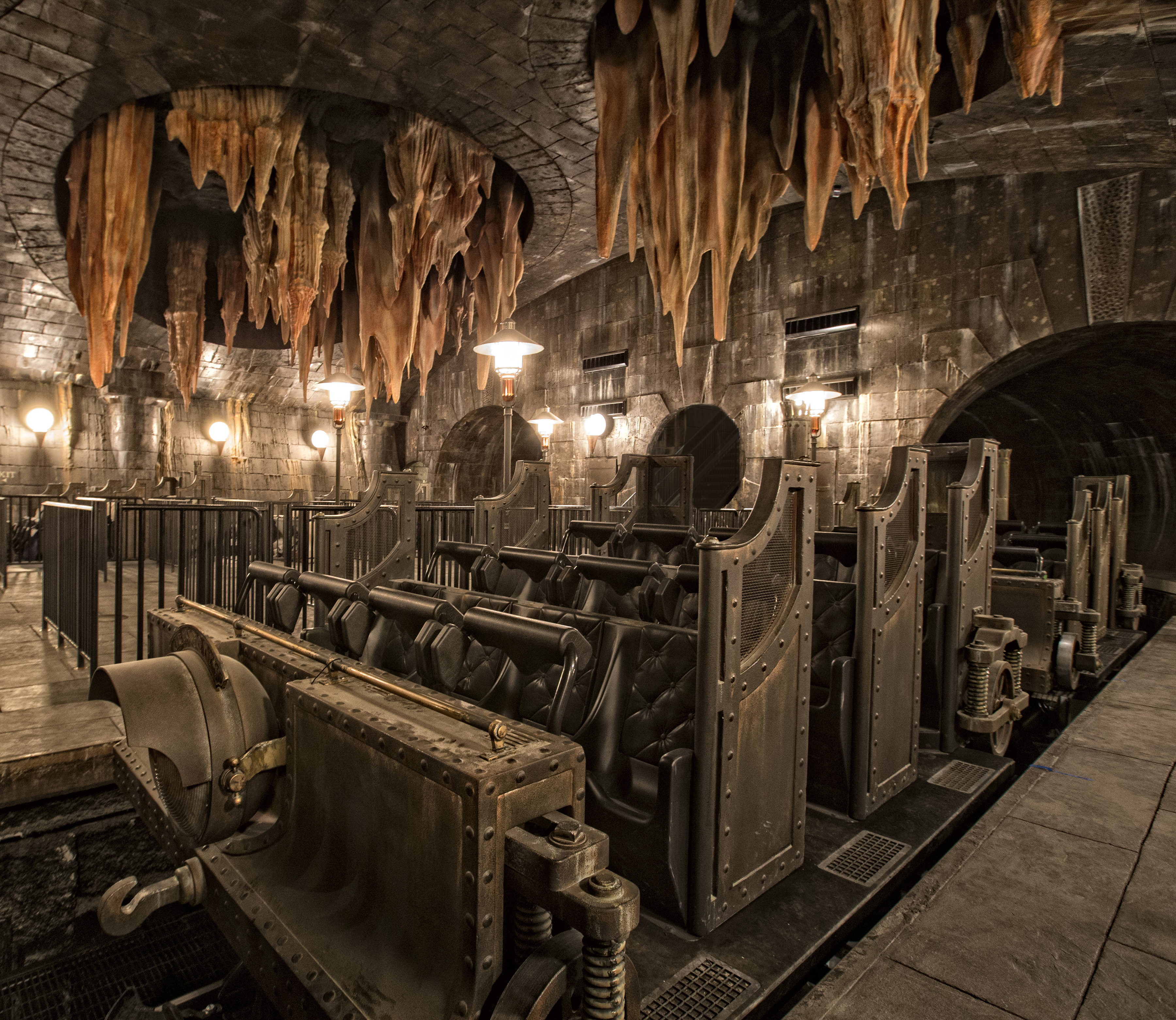 New Ride Image Harry Potter and the Escape from Gringotts #DiagonAlley