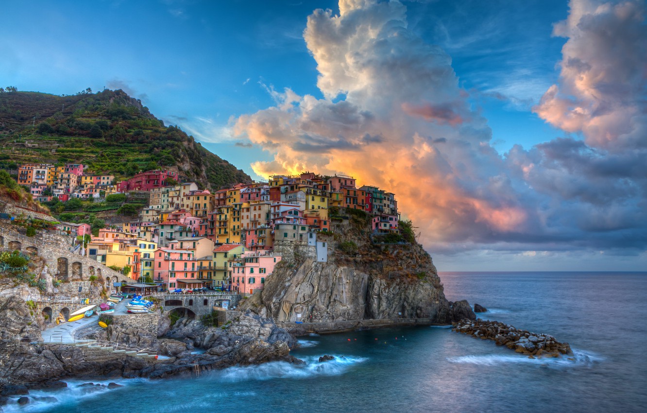 Wallpaper sea, clouds, landscape, rocks, coast, building, Italy, Italy, The Ligurian sea, Manarola, Manarola, Cinque Terre, Cinque Terre, Ligurian Sea image for desktop, section город