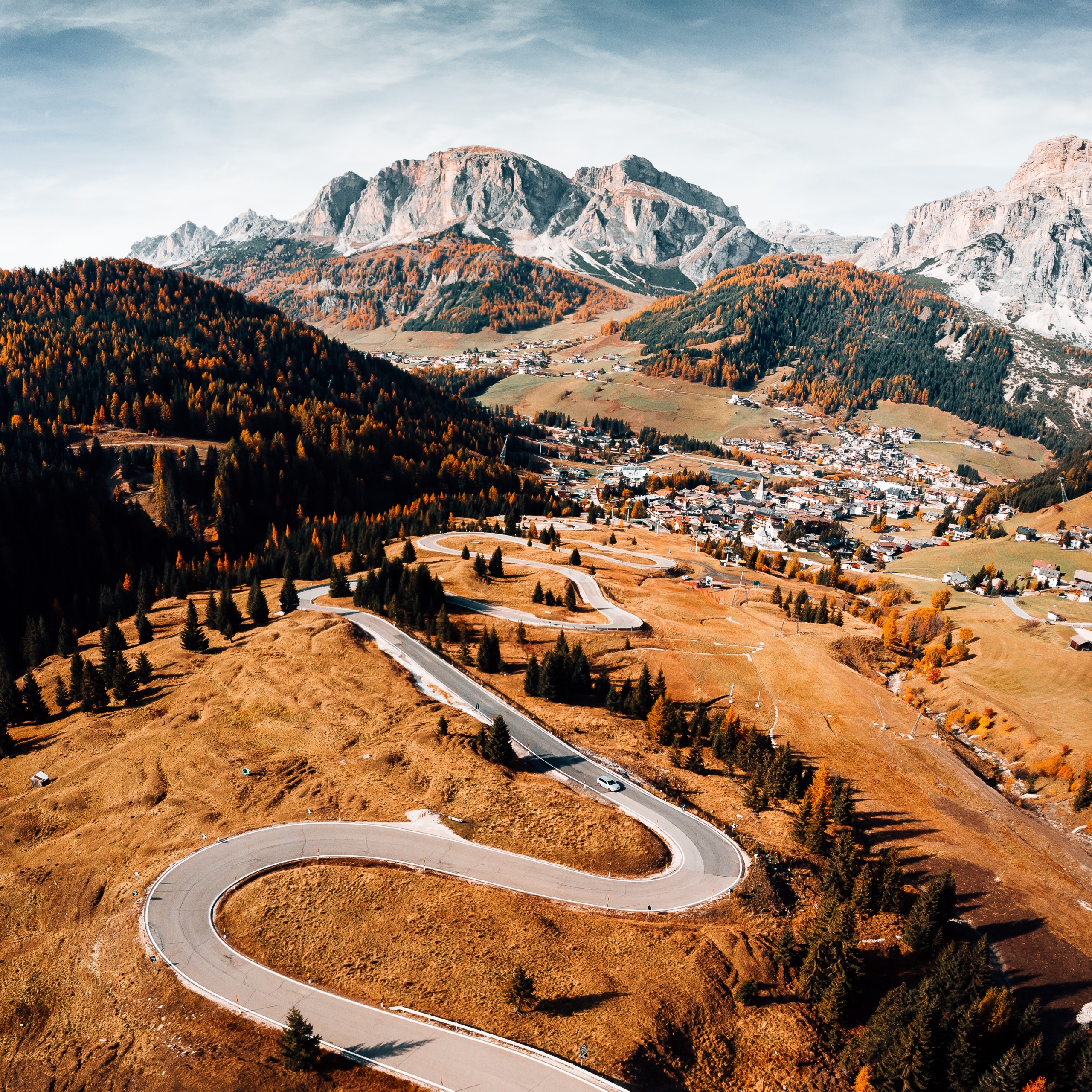 Autumn Wallpaper 4K, Mountains, Landscape, Road, Aerial view, Forest, Nature