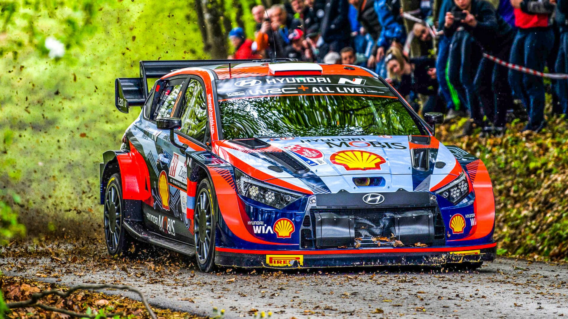 Rovanperä under pressure from resurgent Tänak