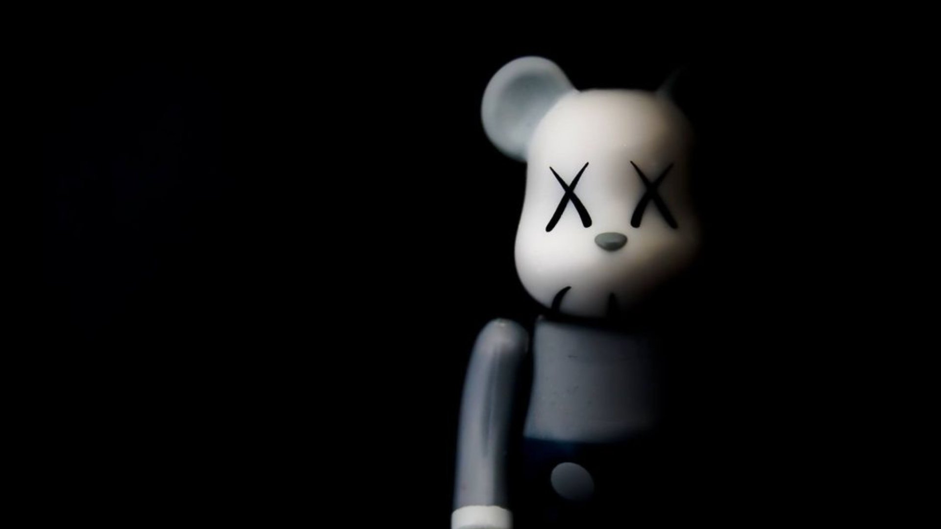 Kaws Wallpaper 4k Black