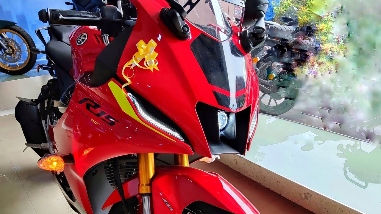 Yamaha R15 v4. Price, Features Full Details Review. New RED BEAST