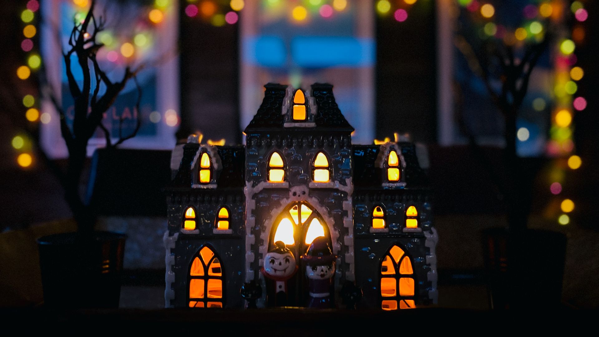 Free Spooky Halloween Zoom Background